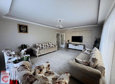 Çiğnitaş Emlak'tan *nezih Sitede 3+1 Full Yapılı Fırsat Daire*