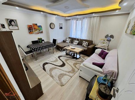 Acil Eyüp Yeşilpınar Özlem Çarşı İçi Asansör 3+1 160m2 6.250.000