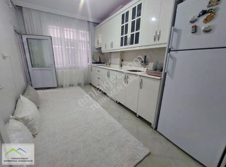 Türkmen Emlak'tan Satılık Balkonlu 2+1 Yüksek Giriş Daire