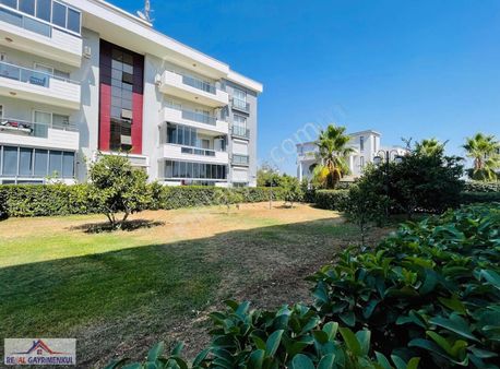 Real Gayrimenkul'den Altıntepe'de Havuzlu Sitede 3+1 Lüks Daire