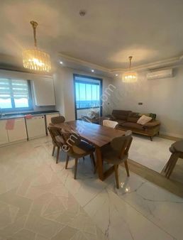 Onur'dan 4+1 Lüks Denize Sıfır Daire