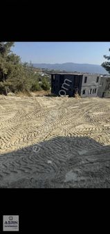 Kuşadası Soğucakta İki Parsel Halinde 262 M2 Arsa