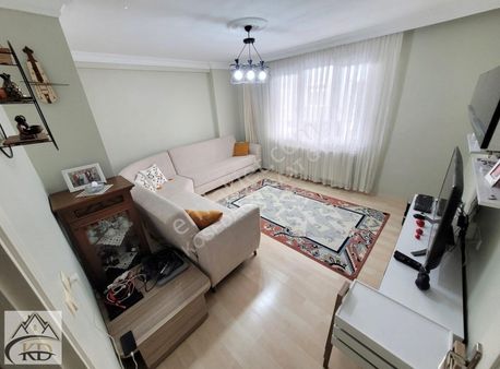 Kösedağ İnş. Cebecide 12 Yaşında Balkonlu 2+1 Yüksek Giriş