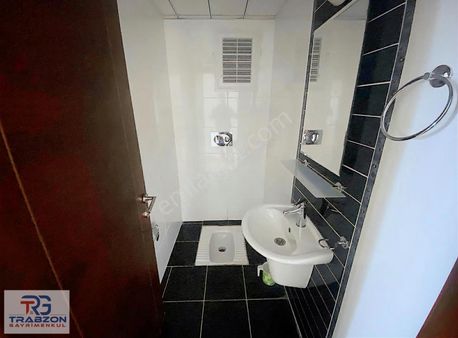 Vadikent 3 Sitesinde Kiralık Deniz Manzaralı 3+1 Daire