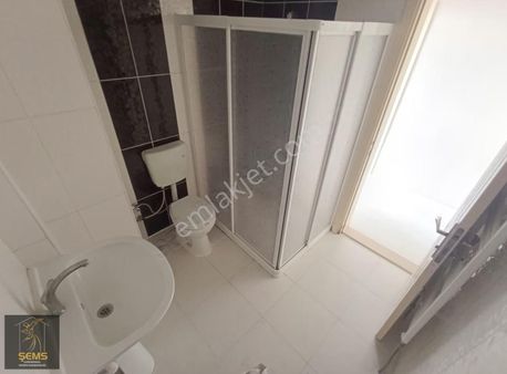 Site İçerisinde Arakat Geniş 3+1 Daire