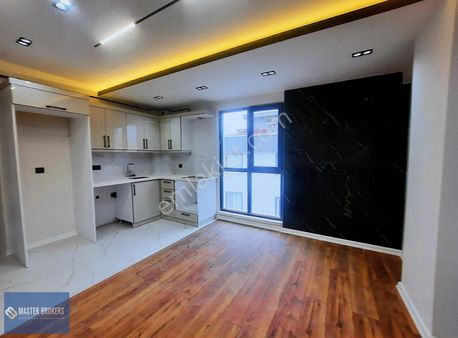 Master Brokers Körfez Durağı Altında Sınırsız Kredi 1+1 Daireler