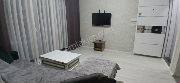 Metrobüse Yakın Full Eşyalı Rezidans