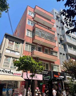 S1061 Ayhan Gezer Emlak'ta Çarşı Merkezde Satılık Daire