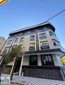 Dubleks Daire Köşe Başı Kullanışlı Asansörlü