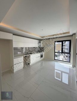 Naimsüleymanoğlu Bulvarı Üstünde Net:161 Metrekare Arakat Daire