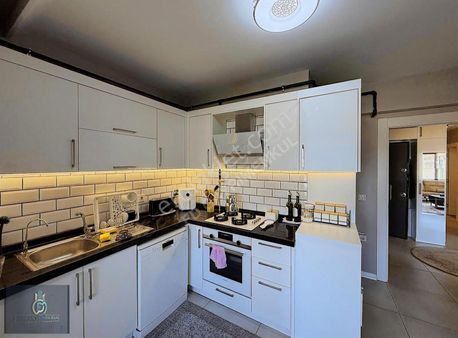 Elit Balkan Sitesinde Ekstralı 3+1 Bahçe Katı Daire