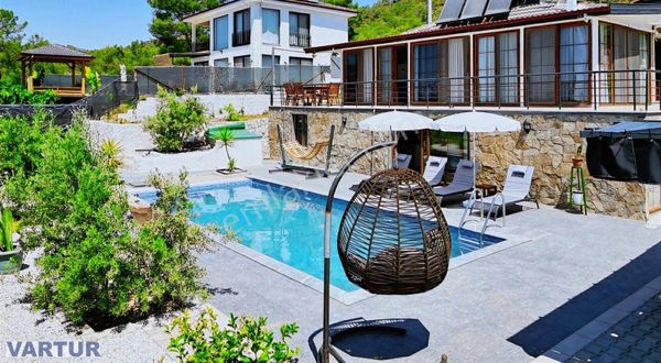 Çiftliklöy De Kiralık Full Eşyalı Villa