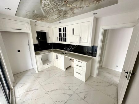 29 Ekim Bulvar Yakını 2 + 1 Sıfır Ön Cephe Yerden Isıtmalı Satılık Daire