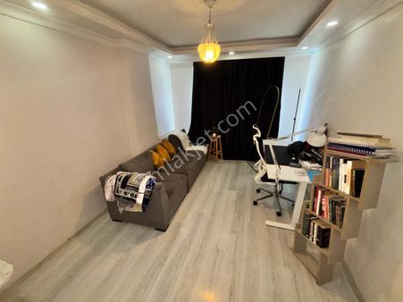 Es Emlaktan Atatürk Mahallesinde 2+1 Daire 2 Kat