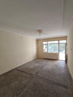 Merkezde 4 Odalı Doğalgazlı Kiralık Daire