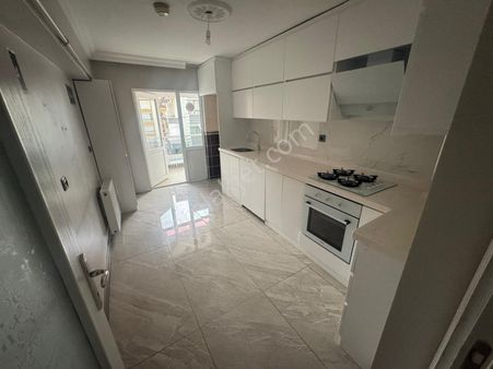 Elvan Mh De 3+1 Bağımsız Genç Bina Ara Kat Asansörlü Ful Yapılı Daire