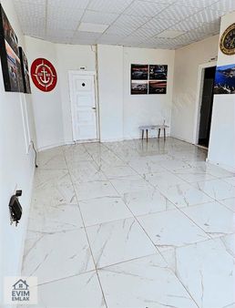 Evim Emlaktan Ana Cadde Üzeri Kupon Dükkan