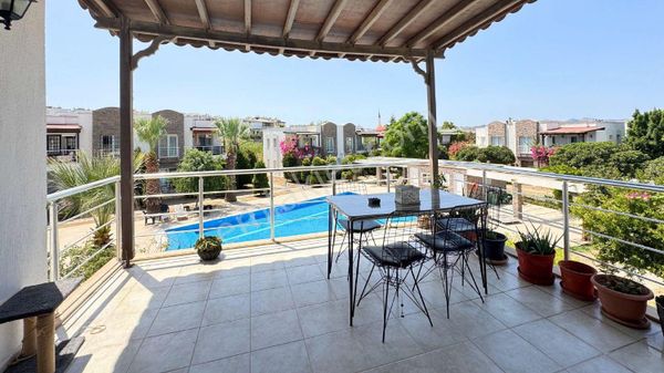 🌿 Bodrum Bitez’de Satılık Site İçi Havuzlu 2+1 Üst Kat Daire ..