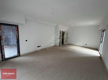 Emlak Konut Süper Fırsat Satılık 3+1 Daire(takas Vade Olur)