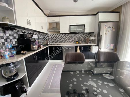 Atapark Mahallesi'nde Genç Binada 3+1 Daire!