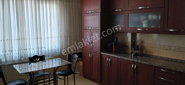 Acil...menemen Esatpaşa Da Doğalgazlı Masrafsız Satılık 2+1 Daıre