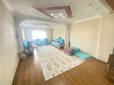 Prestij'den Nusratiye'de Köşebaşı İçi Yapılı Temiz 3+1 Daire