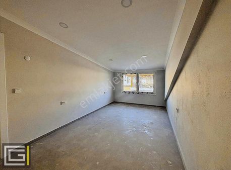 Menteşe Mahallesinde Yeni Yapı 4+1 Çatı Dubleks Satılık Daire