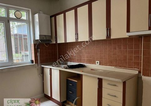 Y.bahçelievlerde Giriş Kat 3+1 Merkezi Sistemli