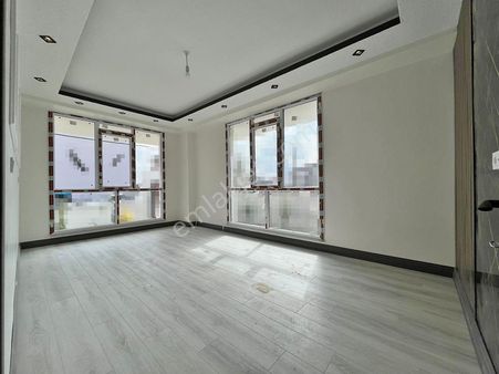 Az-er Yapıdan Adnan Mendereste Ön Cephe Satılık Lux 1+1 Daire!!!