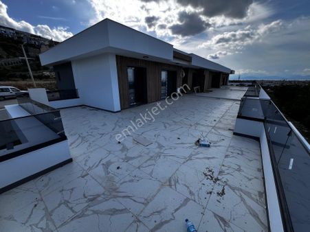 Dizayn Gayrimenkul' Den Panoramik Deniz Manzaralı 2+1 Daire