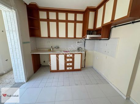 Vadi Emlak'tan Mahmutpaşa Mahallesinde 2+1 Kiralık Daire