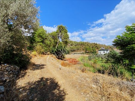 Bölgedeki En Uygun Fiyatlı Üstelik Müstakil Arazisi