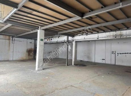 İkitelli İpkas Sanayi Sitesinde Satılık İki Dükkan 320m²