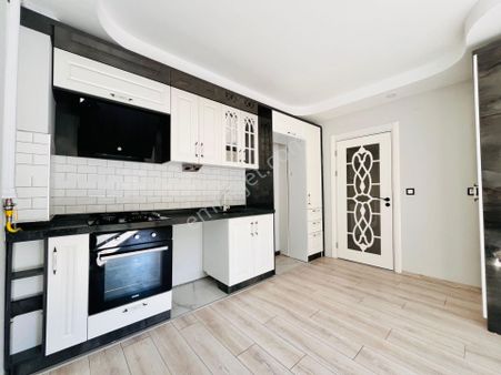 Parstan Altınkumda Asansörlü Lüks Tasarımlı Arakat 2+1 Daire