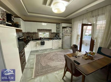 50. Yol Ve Lunapark Arası Geniş 4+1 Satılık Daire