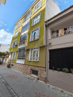 Bulut Yatırımdan 3+1 120 M² Merkezi Konumda Denize Yakın Daire