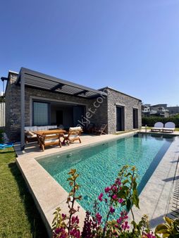 Bodrum Gümüşlük Koyunbaba Satılık Deniz Manzaralı Tek Katlı Müstakil 4+1