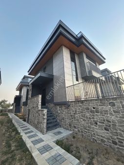 Balıkesir / Pelitköy Sahilinde 5+1 Triplex Ultra Lüxs Villalar