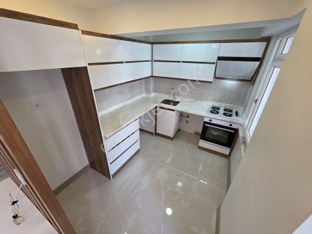 Irmaksudan İkizçayda Ara Kat Ön Cephe Çift Balkon 2+1 Daire