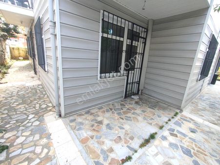 Sarıyer Tarabya Geniş Bahçeli Daire ,merkezi Ve Nezih Sokak