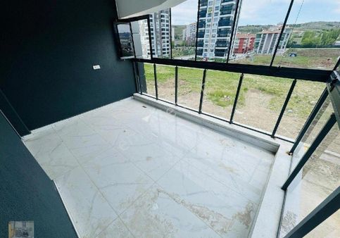 Mg Gayrimenkulden Ankara Sincan Yenikent Mustafa Kemal Mahallesinde Full Yapılı 4+1 Satılık Daire