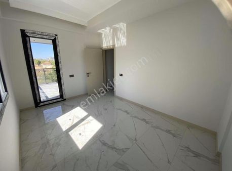 Satılık Geniş Daire