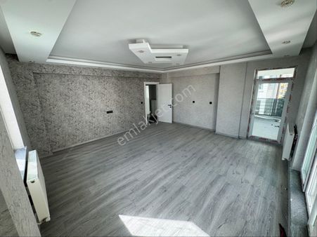 Global'den Kent Parkta Ankastreli Ultralux Sıfır 3+1 Kiralık Daire