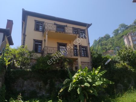 İnanç Prime Yatırımdan Giresun Şehrin Merkezinde Müstaki 3 Kat Satılık Konak