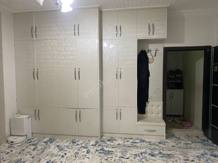 Özyüksek Emlaktan Satılık 205 M2 3cepeli Müstakil 3+1 Bireysel Daire