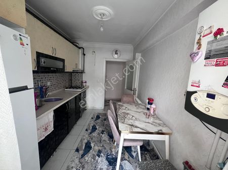 Pınarbaşı 2.katta 3+1 Muzzam Konumda Takas Var 5 Yıllık Daire