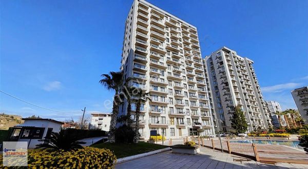 Çiğli Marka 333 Eşyalı Havuz Cephe Büyük Balkonkiralık 1+1 Daire