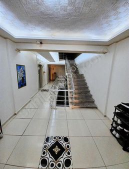 Barış Caddesine Cephe Eşyalı Arakat Kiralık 2+1 Daire