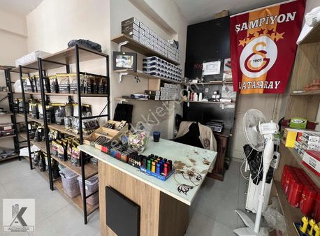 Avcılar Denizköşkler Mah.caddeye Parelal Devren Satılık Dükkan