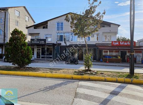 Kartepe Emekevlerde Cadde Üzerinde 3+1 Kiralık Daire